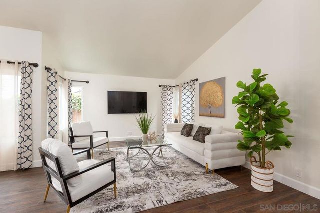 13053 Trail Dust Ave, San Diego, CA 92129