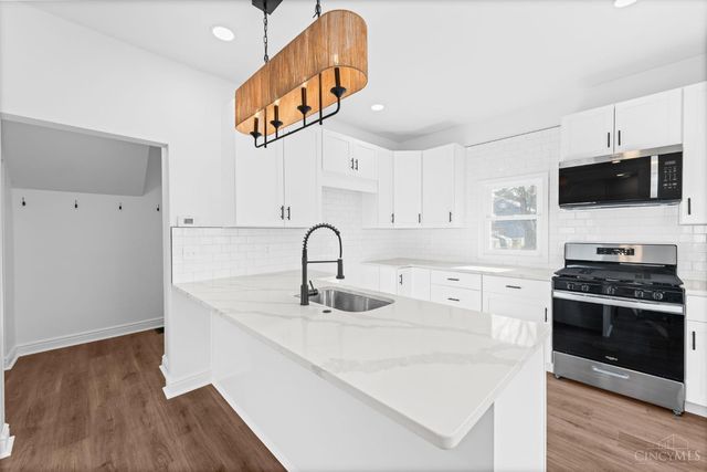 2743 Norwood Avenue, Norwood, OH 45212