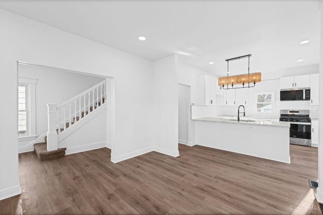 2743 Norwood Avenue, Norwood, OH 45212