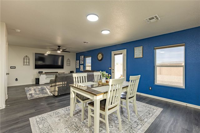 5546 S Havasu Creek Rd, Fort Mohave, AZ 86426