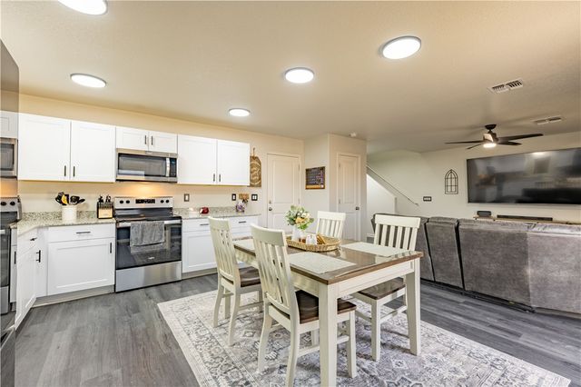 5546 S Havasu Creek Rd, Fort Mohave, AZ 86426