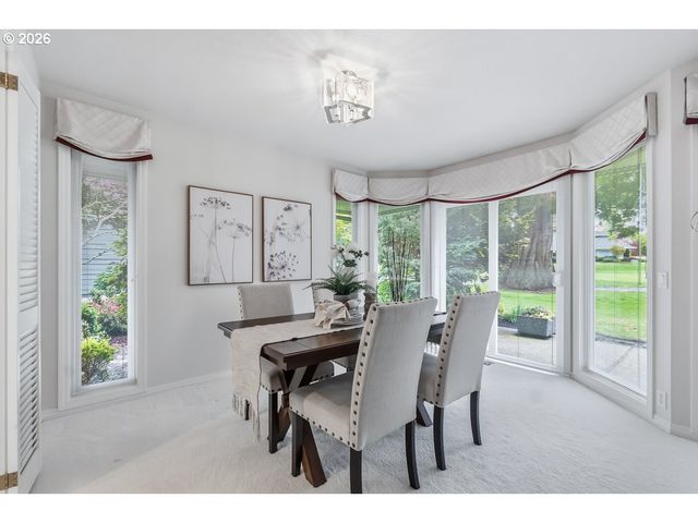 7287 Sw ARBOR LAKE Dr, Wilsonville, OR 97070