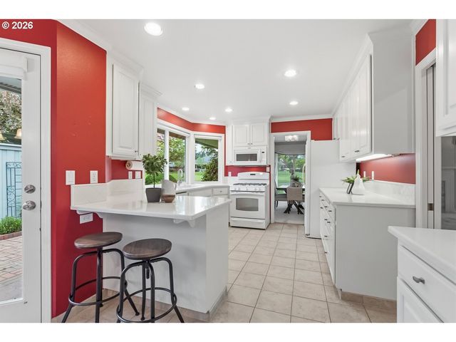 7287 Sw ARBOR LAKE Dr, Wilsonville, OR 97070