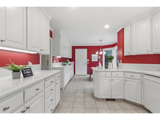 7287 Sw ARBOR LAKE Dr, Wilsonville, OR 97070