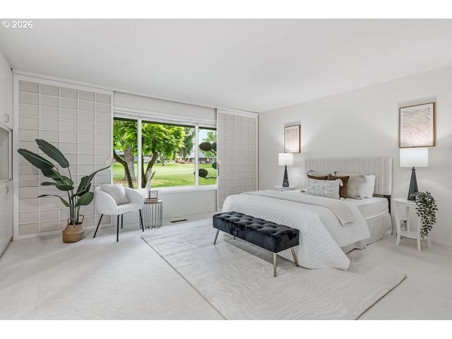 7287 Sw ARBOR LAKE Dr, Wilsonville, OR 97070