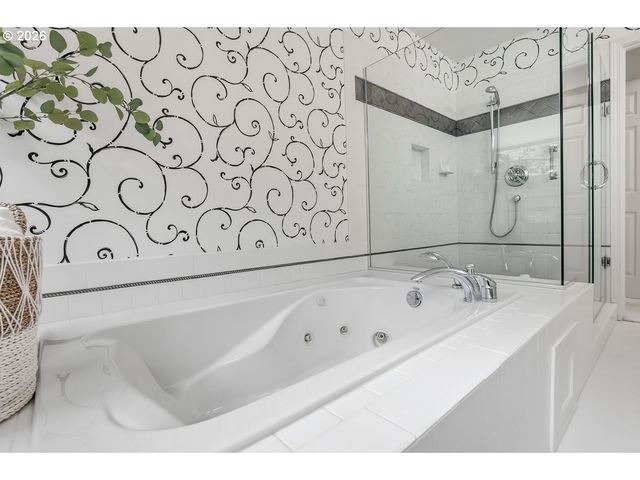 7287 Sw ARBOR LAKE Dr, Wilsonville, OR 97070