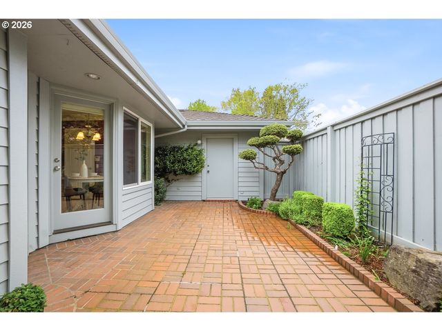 7287 Sw ARBOR LAKE Dr, Wilsonville, OR 97070