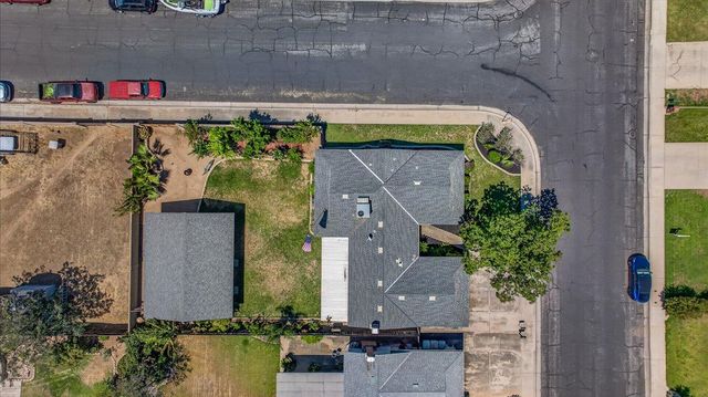 1726 Fairmont Avenue, Clovis, CA 93611