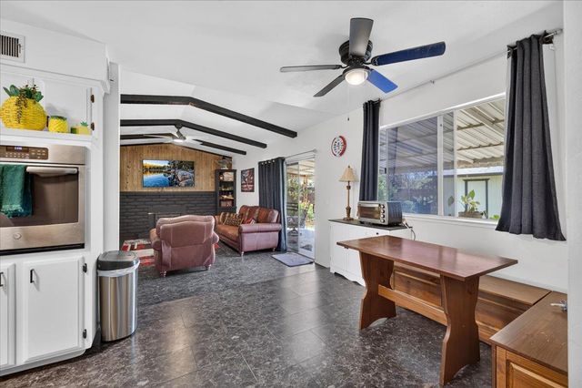 1726 Fairmont Avenue, Clovis, CA 93611