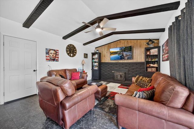 1726 Fairmont Avenue, Clovis, CA 93611