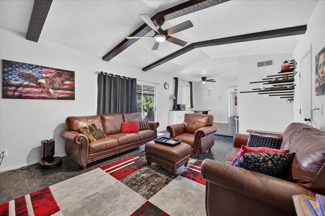 1726 Fairmont Avenue, Clovis, CA 93611