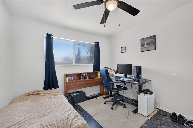 1726 Fairmont Avenue, Clovis, CA 93611