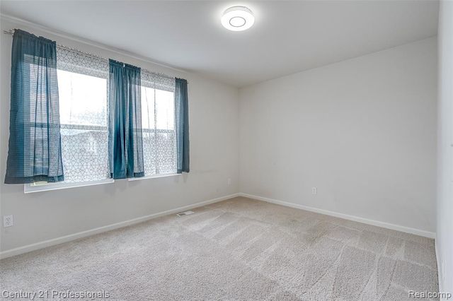 1666 Golfview Drive, Ypsilanti, MI 48198