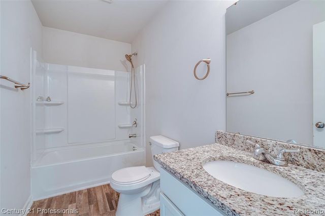 1666 Golfview Drive, Ypsilanti, MI 48198