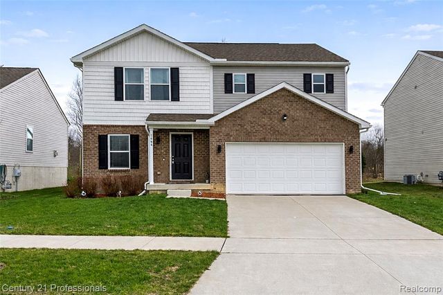 1666 Golfview Drive, Ypsilanti, MI 48198
