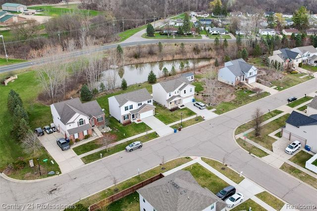 1666 Golfview Drive, Ypsilanti, MI 48198