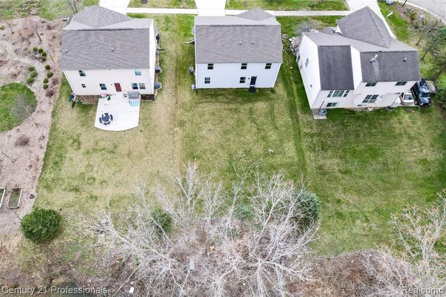 1666 Golfview Drive, Ypsilanti, MI 48198