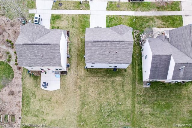 1666 Golfview Drive, Ypsilanti, MI 48198