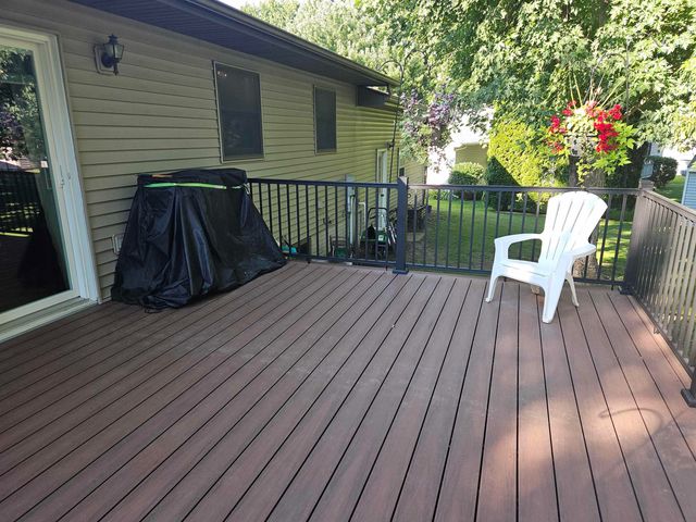 205 Dawn Drive, Nashua, IA 50658