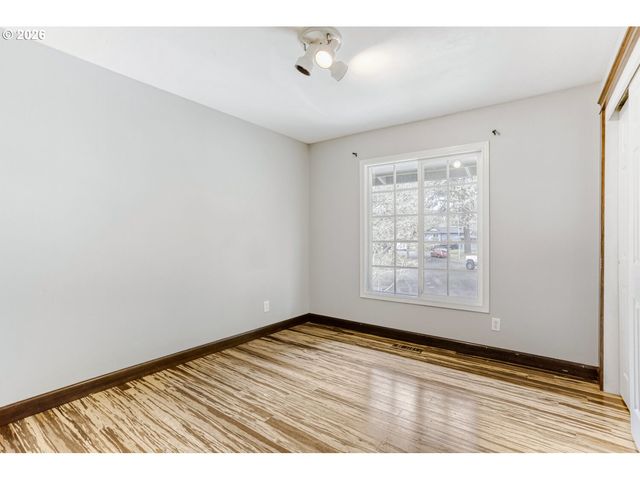 5710 Sw 206TH Ave, Beaverton, OR 97078