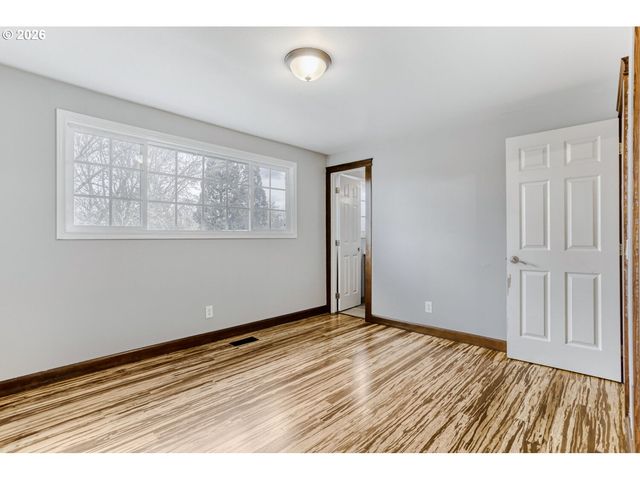 5710 Sw 206TH Ave, Beaverton, OR 97078