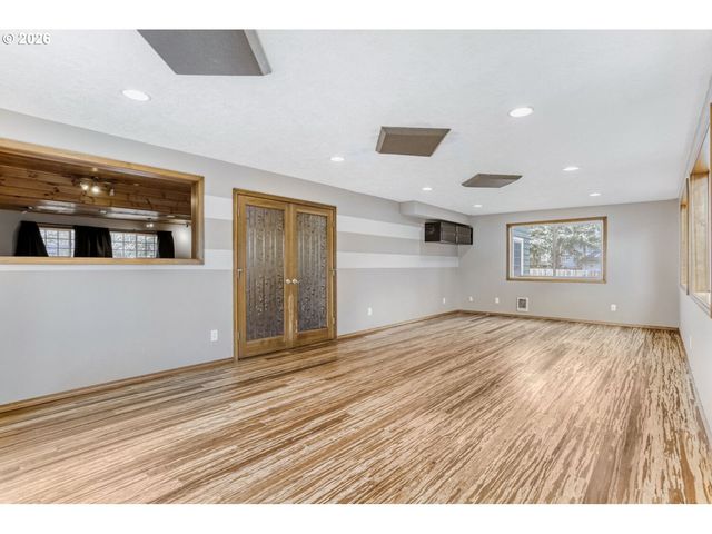 5710 Sw 206TH Ave, Beaverton, OR 97078