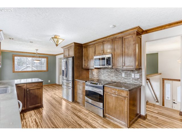 5710 Sw 206TH Ave, Beaverton, OR 97078