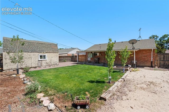 69 Hanson Lane, Pueblo, CO 81001