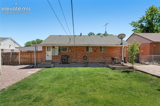 69 Hanson Lane, Pueblo, CO 81001