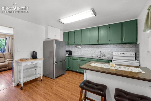 69 Hanson Lane, Pueblo, CO 81001