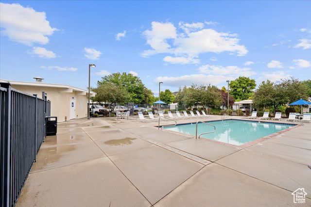 4979 S CAMINO REAL DR, Holladay, UT 84117