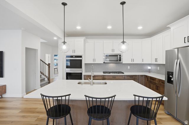 311 E UNCHARTERED LN, Draper, UT 84020