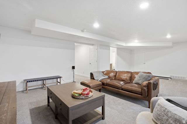 311 E UNCHARTERED LN, Draper, UT 84020