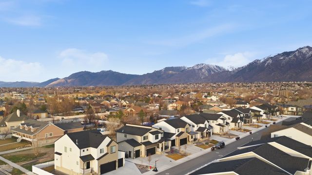 311 E UNCHARTERED LN, Draper, UT 84020