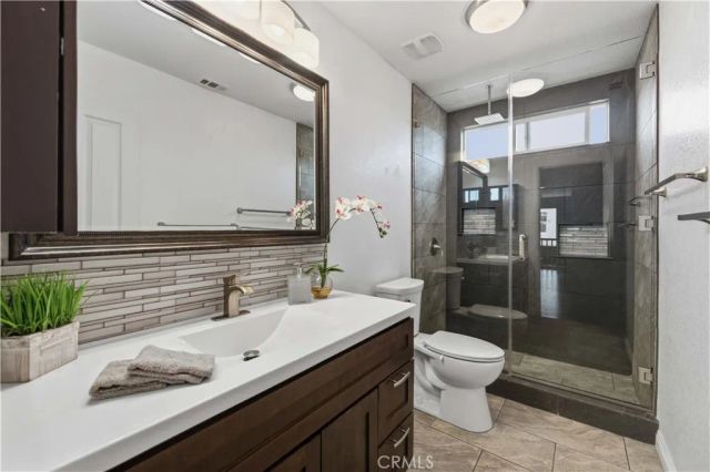 3055 Kachina Court, Lancaster, CA 93535