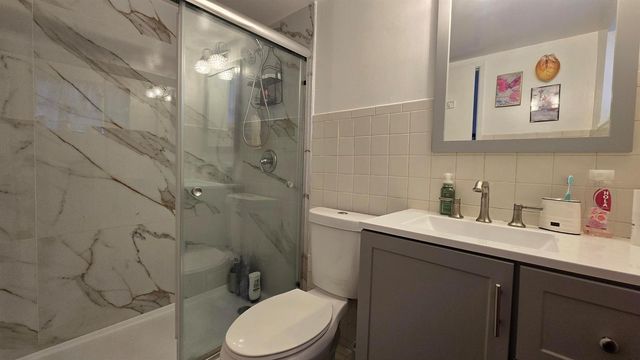 1200 Tallwood Avenue 305, Hollywood, FL 33021