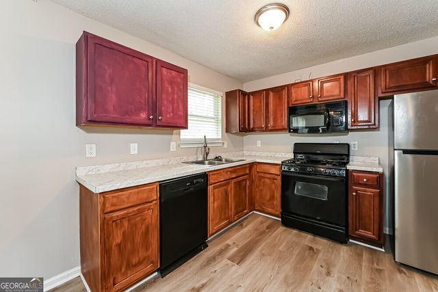 4725 Bridle Point Parkway, Snellville, GA 30039