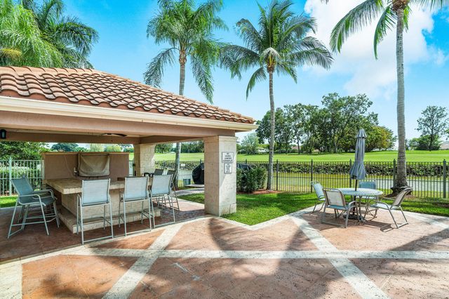 11780 St Andrews Place Unit 304, Wellington, FL 33414