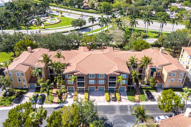 11780 St Andrews Place Unit 304, Wellington, FL 33414