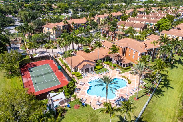 11780 St Andrews Place Unit 304, Wellington, FL 33414