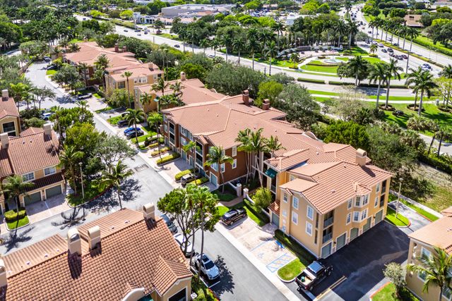 11780 St Andrews Place Unit 304, Wellington, FL 33414