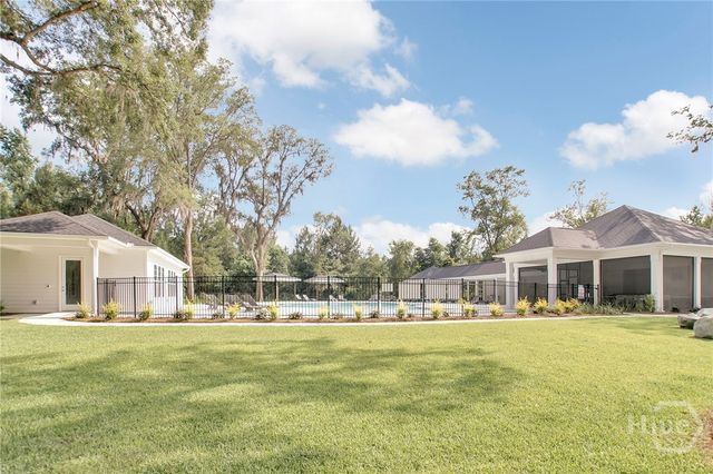 33 Southern Way, Richmond Hill, GA 31324
