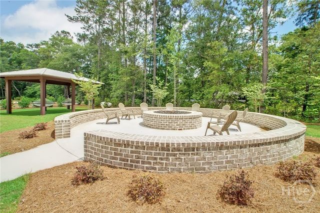 33 Southern Way, Richmond Hill, GA 31324