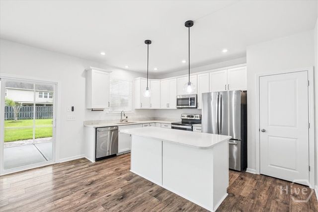 33 Southern Way, Richmond Hill, GA 31324