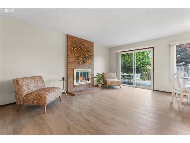 15800 Sw ALDERBROOK Cir, Portland, OR 97224