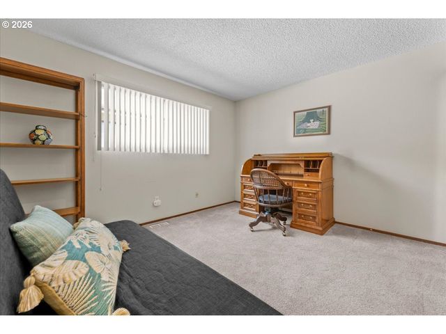 15800 Sw ALDERBROOK Cir, Portland, OR 97224