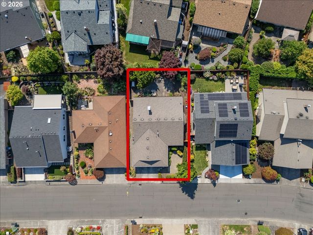 15800 Sw ALDERBROOK Cir, Portland, OR 97224