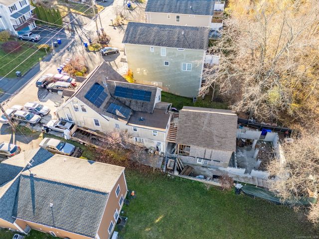 21 Brainerd Road, Branford, CT 06405