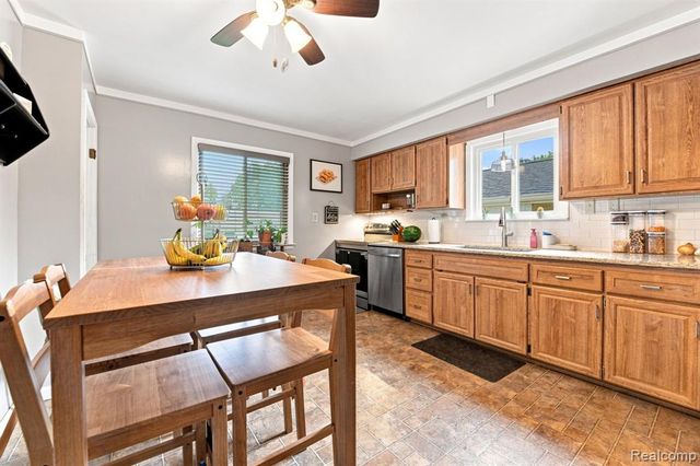 70484 N Main Street, Richmond, MI 48062