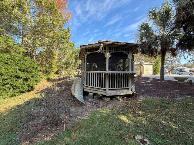 10249 NE 28TH LOOP P, Silver Springs, FL 34488